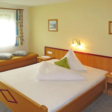 Apartment Kraftreich Apartments-7 By Interhome